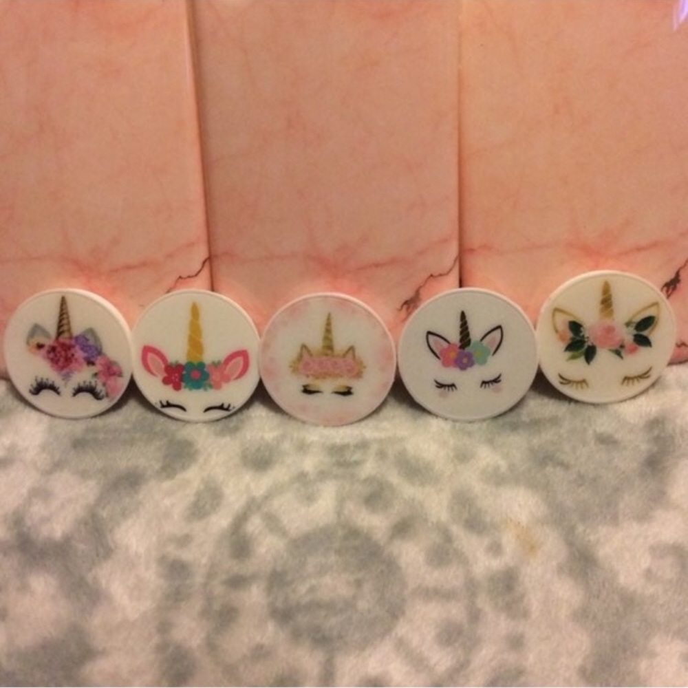 3 for 7$ or one for 5$ brand new in packaging unicorn horn & eyes Popsockets
